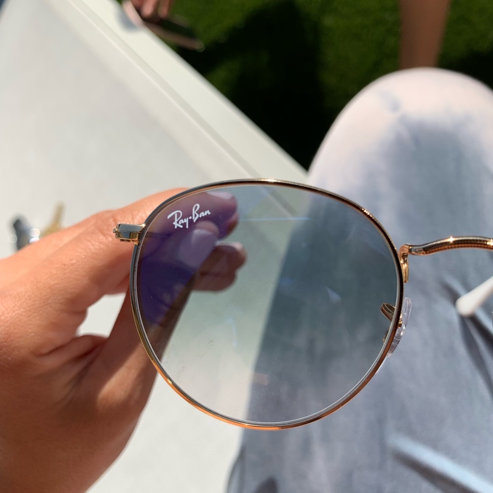 Brand New Blue Gradient Ray Ban Sunglasses - Picture 4 of 5
